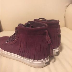 Vans cranberry suede 7.5 women’s